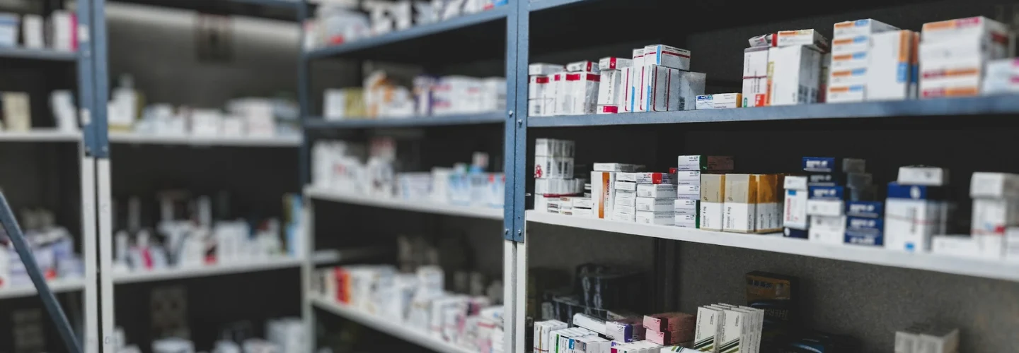 Poprawa nieczytelnych etykiet i efektywności operacyjnej u Klienta z branży logistyki farmaceutycznej